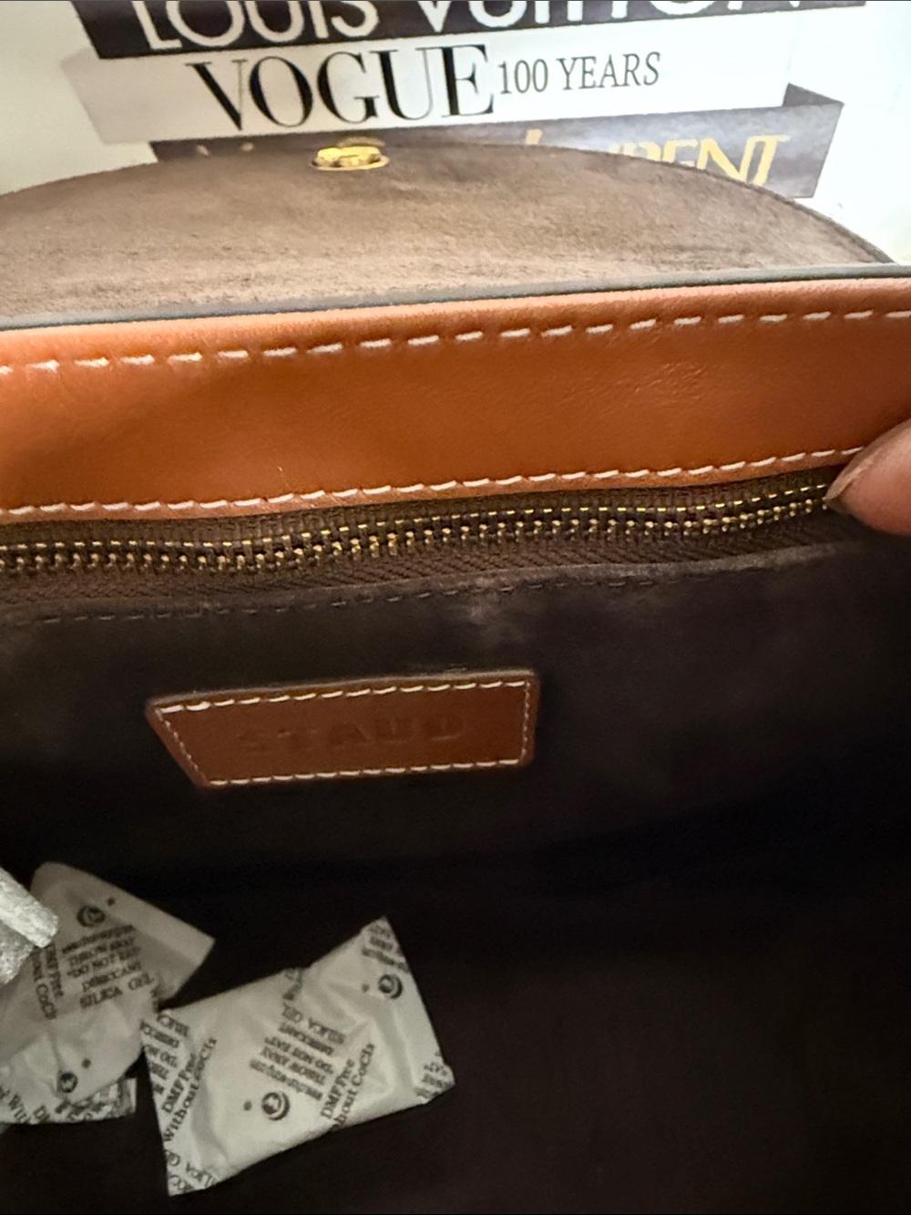 Staud NWTs Bella Saddle Bag - Picture 6 of 10